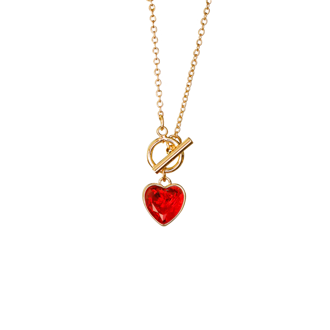 Collar de corazon rojo con broche T