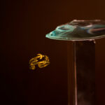 Anillo Dorado de Acero Inoxidable - Galaxy fondo oscuro