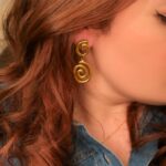 Aretes Dorados de Acero Inoxidable - Estilo SSpiral - Imagen 2