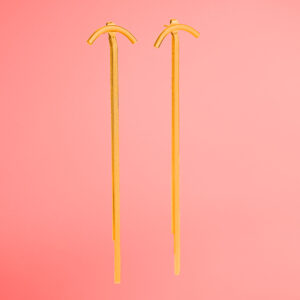 Aretes Largos de Acero Inoxidable - Long Trail fondo rosa