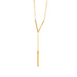 Collar Dorado de Acero Inoxidable - V Profunda fondo blanco