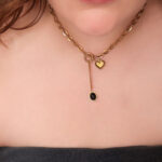 Collar Dorado de Acero de Titanio de Corazón - Amore Nero - Imagen 2