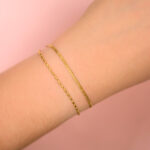 Pulsera Dorada de Acero de Titanio - Doble pieza puesta